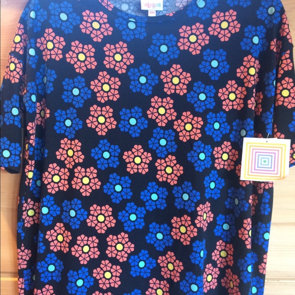 LuLaRoe Irma - Picture 1 of 1